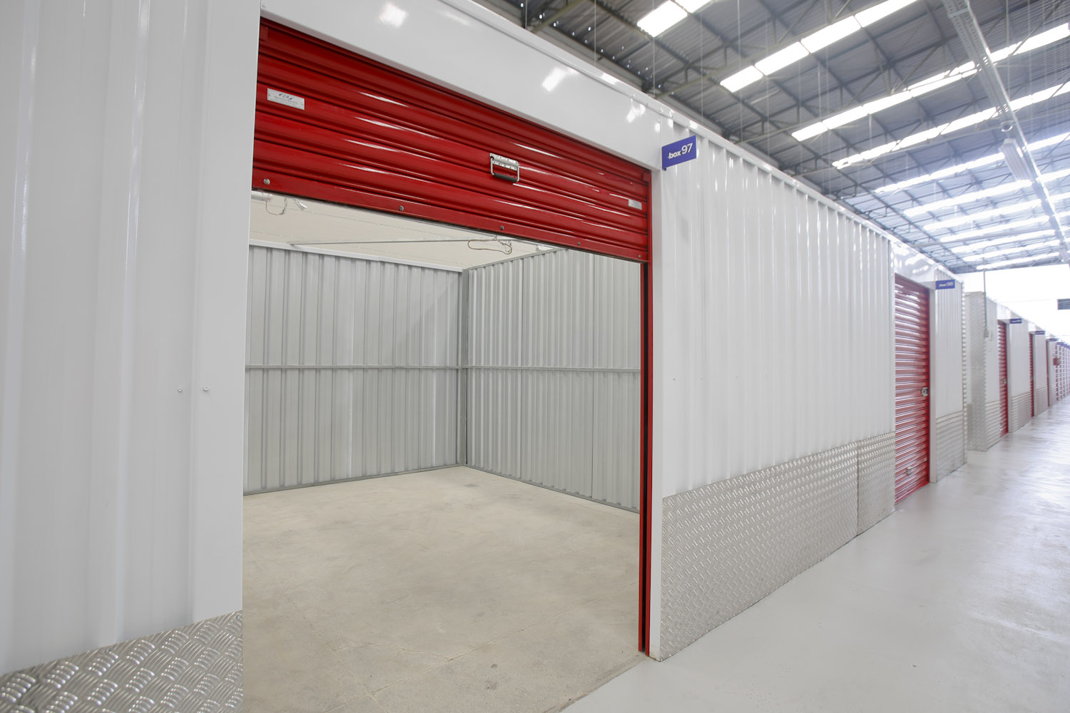 Primeiro self storage do Brasil com acesso 24h é lançado em Curitiba