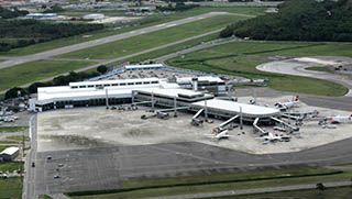 Obra em pista interrompe parte das operações do aeroporto de Salvador