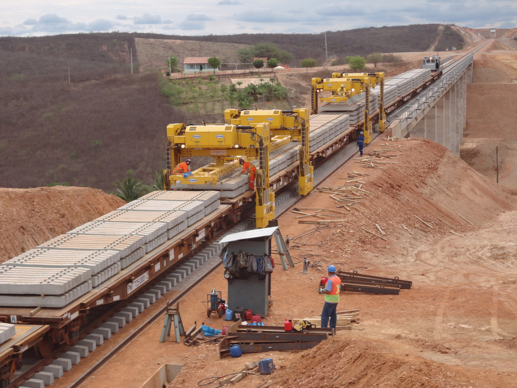 Transnordestina oficializa novo atraso