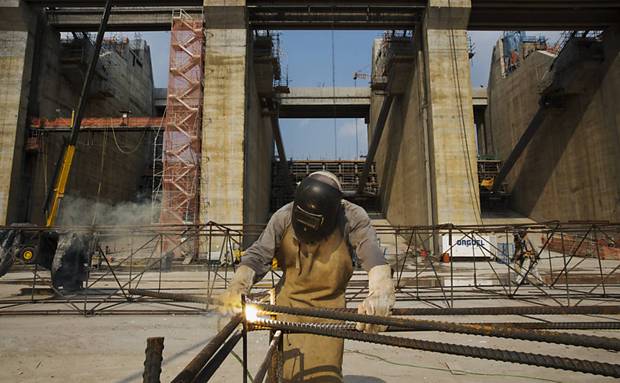 Produção industrial de SP cai para o menor patamar em mais de 10 anos