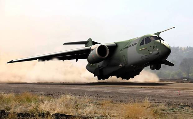 Embraer negocia com Portugal a 1ª exportação do cargueiro KC-390