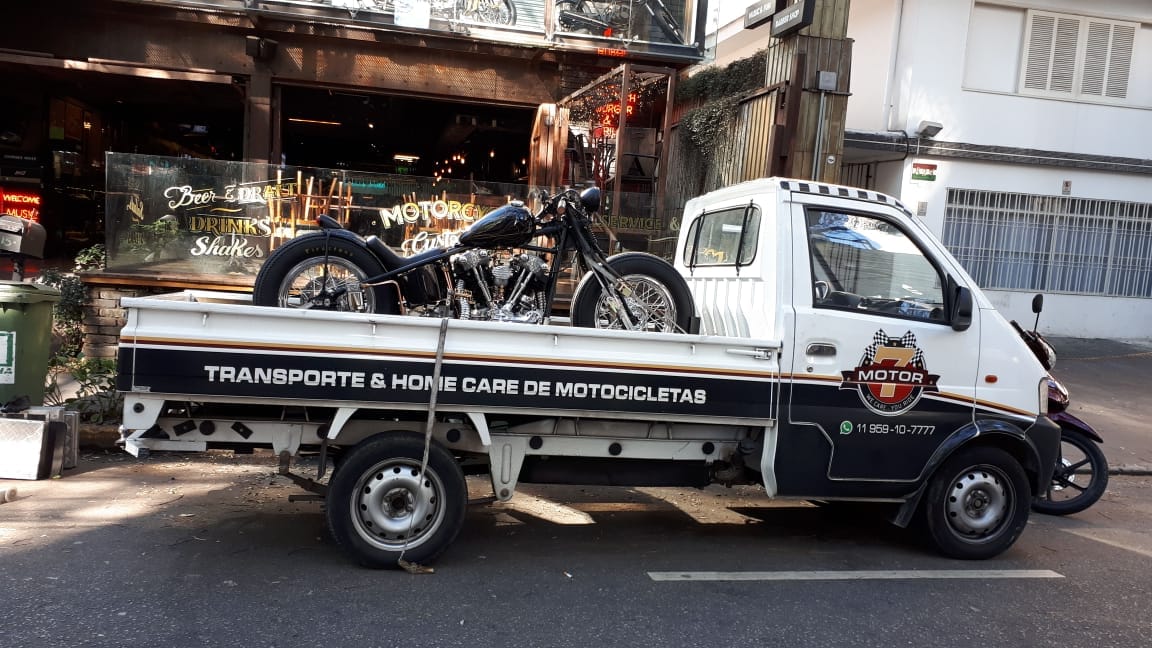 Picapes da Effa são opções econômicas e práticas para o transporte de motos