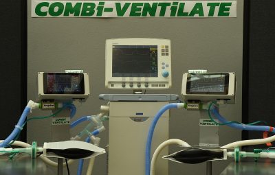 Combilift lança dispositivo que permite multiplicar ventilador para atender vários pacientes