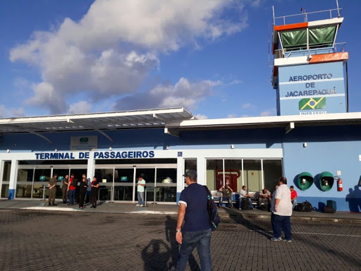 Aeroporto de Jacarepaguá terá três licitações para oportunidades de negócios