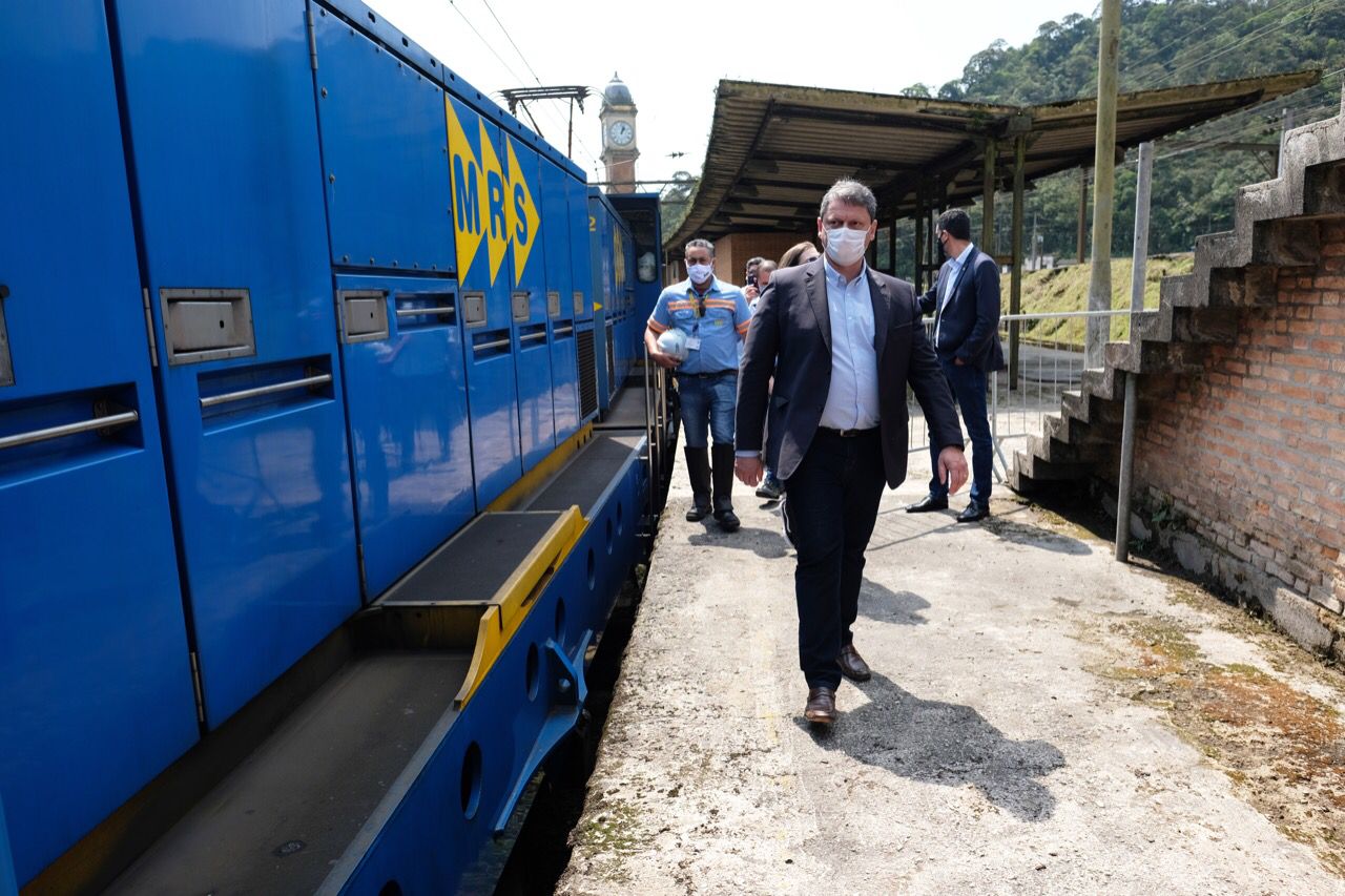 Comitivas do Governo Federal e de Associações visitam a Baixada Santista para conhecer investimentos das concessionárias ferroviárias de carga