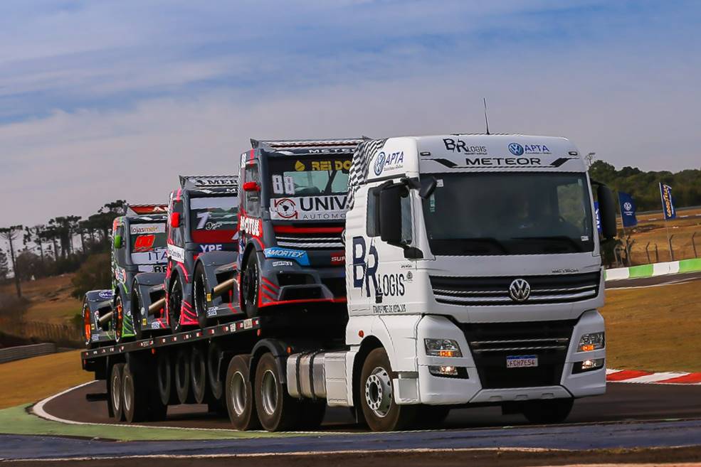 Transportadora BRLogis cresce com frota de caminhões VW