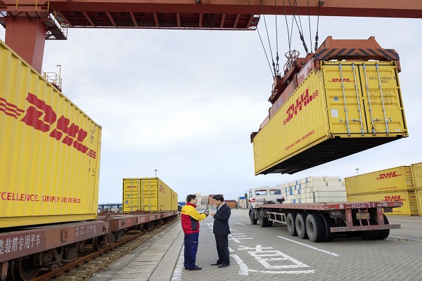 DHL Global Forwarding investe em transporte com break bulks para driblar escassez de contêineres