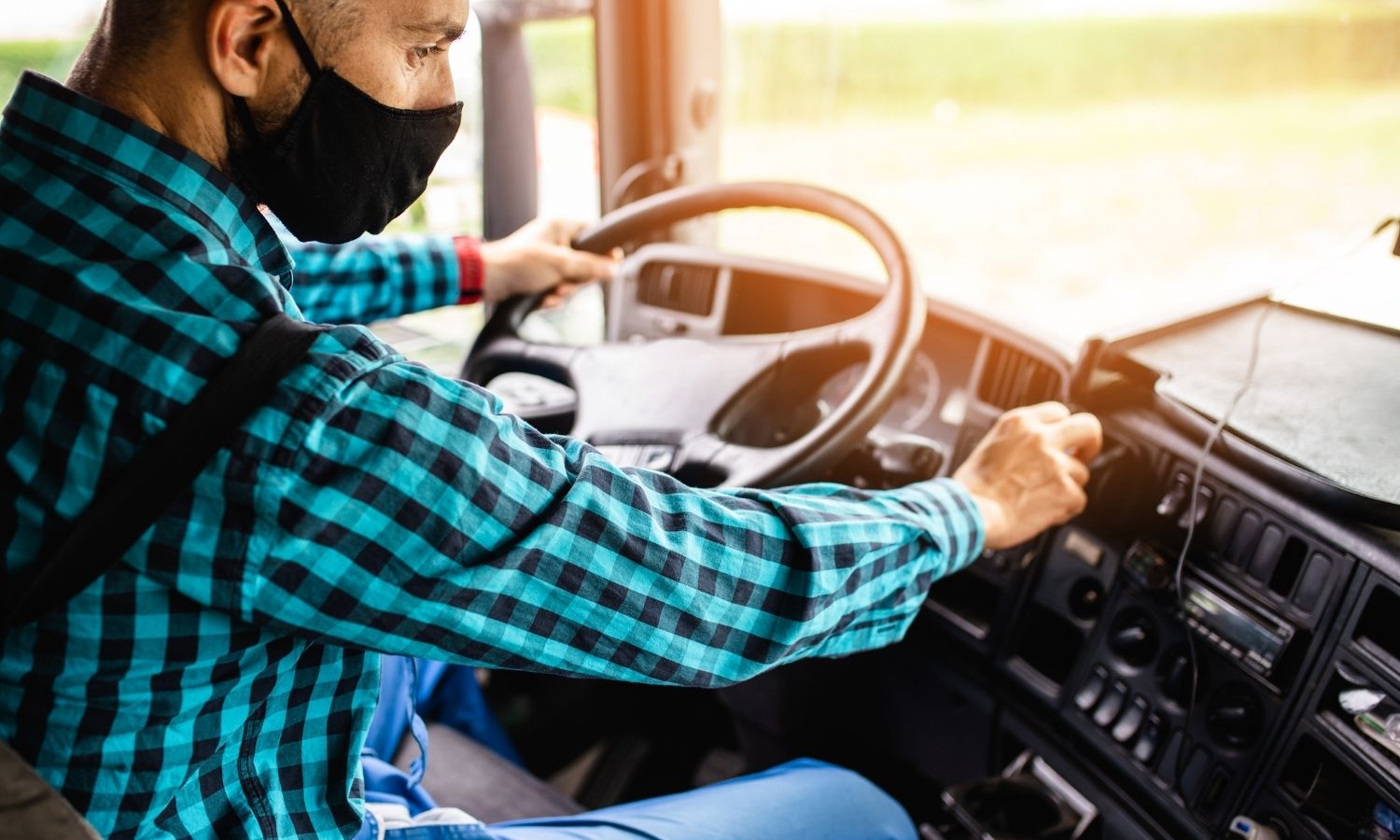 ­­­Apenas 1 em cada 4 caminhoneiros avalia como ótimo ou bom o atendimento de saúde na estrada