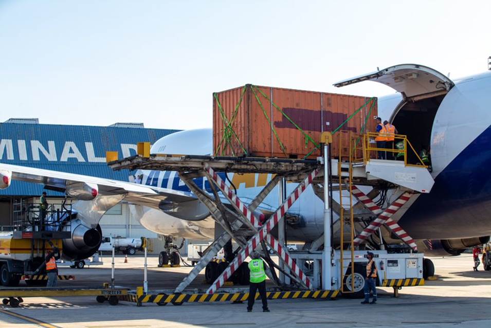 Operação cargueira da companhia aérea americana Atlas Air movimenta RIOgaleão Cargo