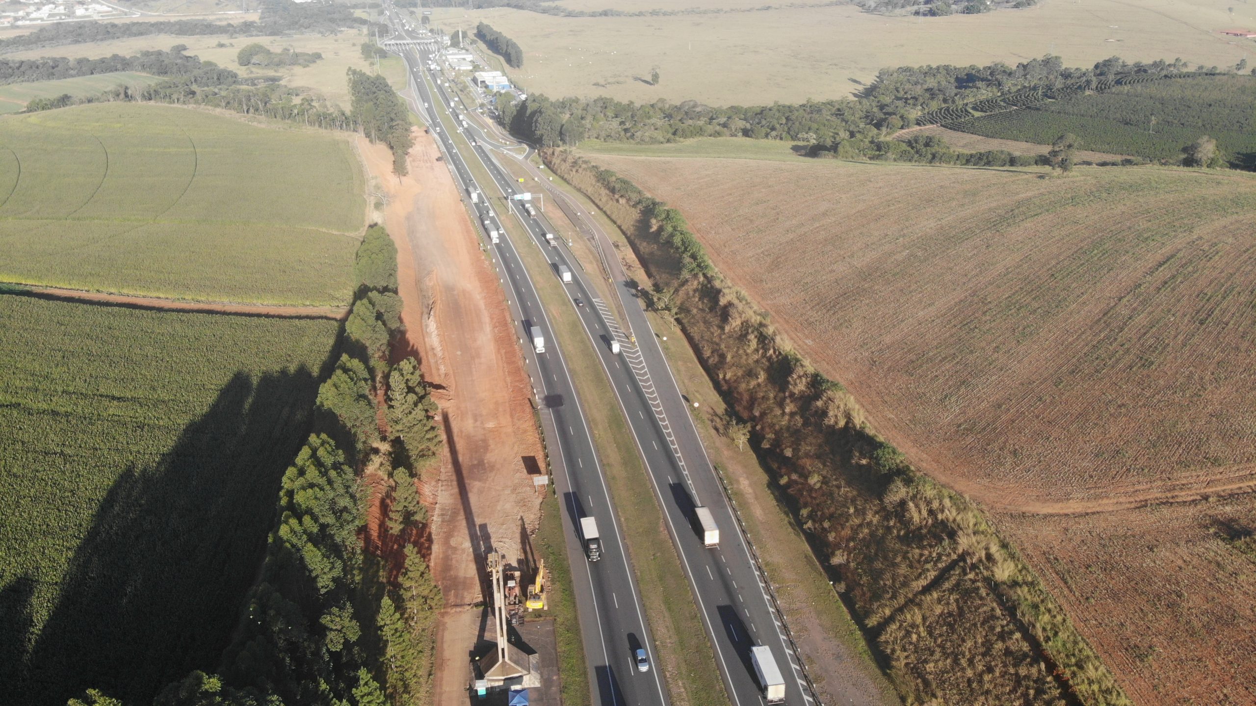 Rota das Bandeiras inicia construção de Área de Descanso para Caminhoneiros na rodovia D. Pedro I (SP-065)