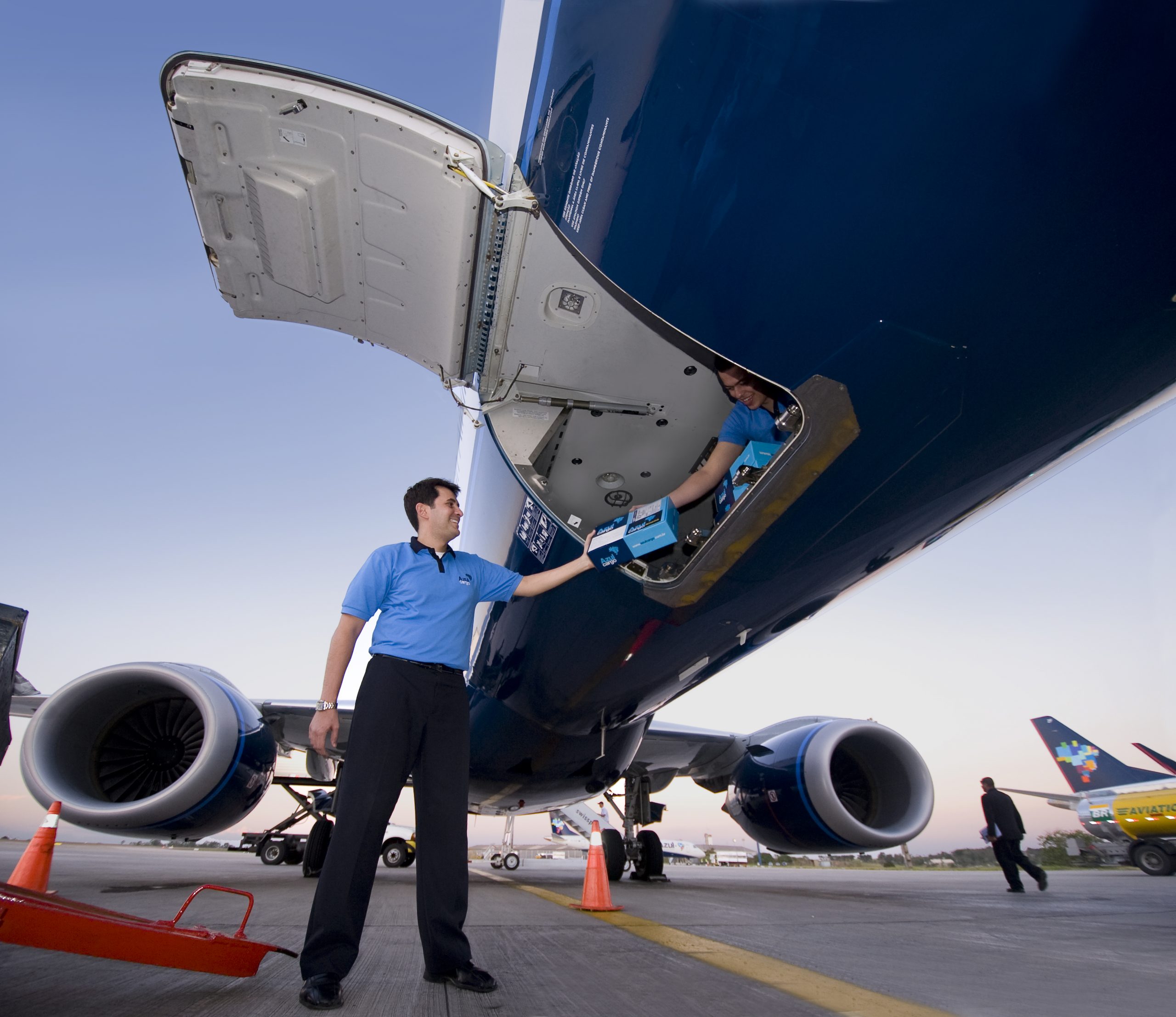 Azul Cargo completa 13 anos de operações e transforma a logística no Brasil