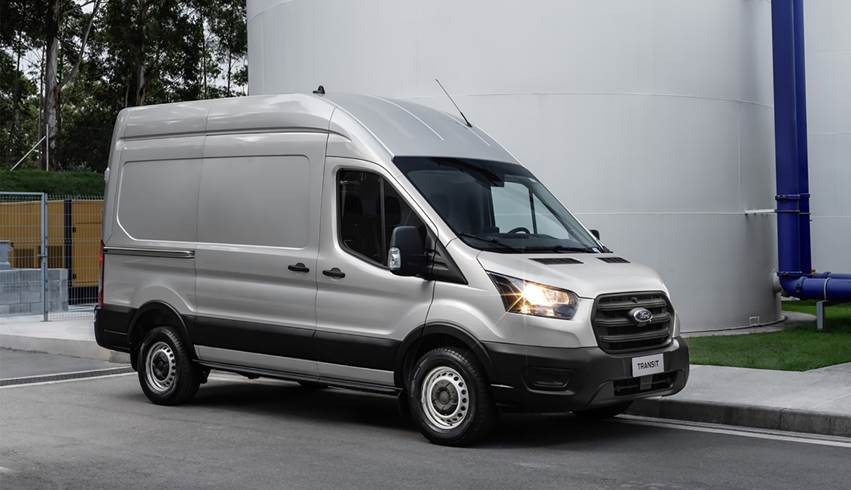 Ford Transit chega a 1.000 unidades vendidas no Brasil