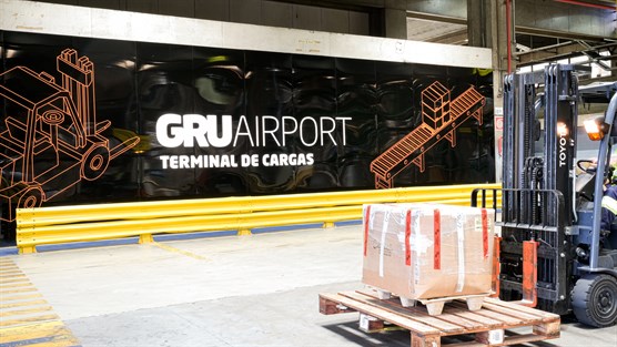 GRU Airport passa a oferecer serviço de transbordo internacional de carga