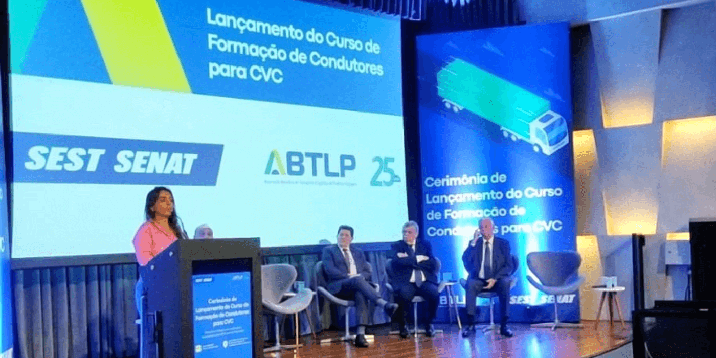 ABTLP e SEST SENAT lançam curso gratuito sobre condução de Combinações de Veículos de Carga