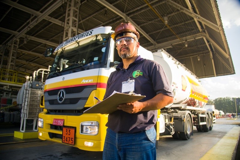 Camaçari, BA, recebe última etapa regional do Rodeio de Caminhões promovido pela Raízen