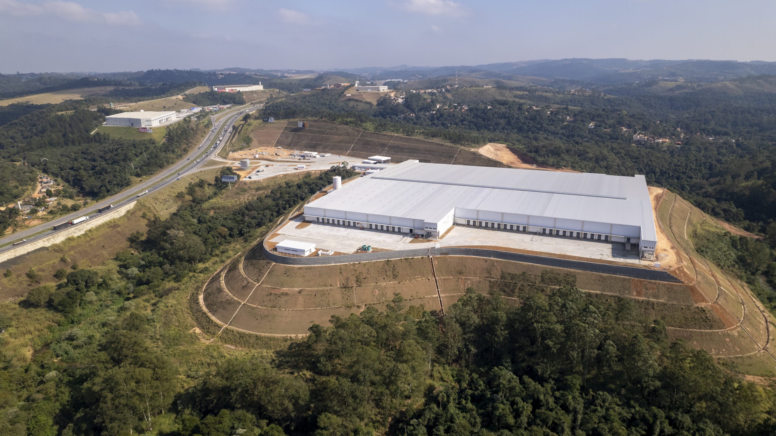 Fulwood inaugura o primeiro empreendimento de galpões “triple A” de São Roque