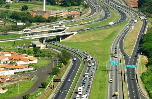 CCR AutoBAn prevê a circulação de 917 mil veículos durante o feriado Independência do Brasil