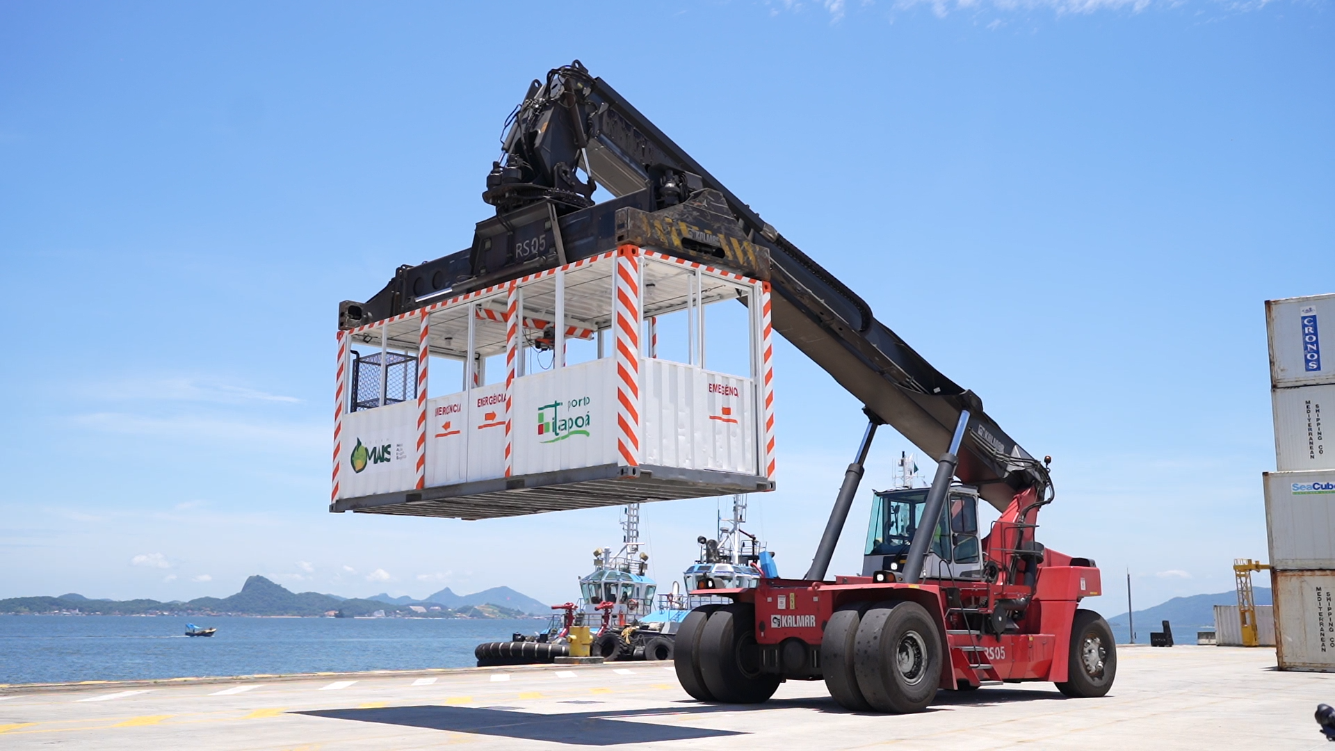 Porto Itapoá desenvolve internamente gaiola de emergência exclusiva para resgate