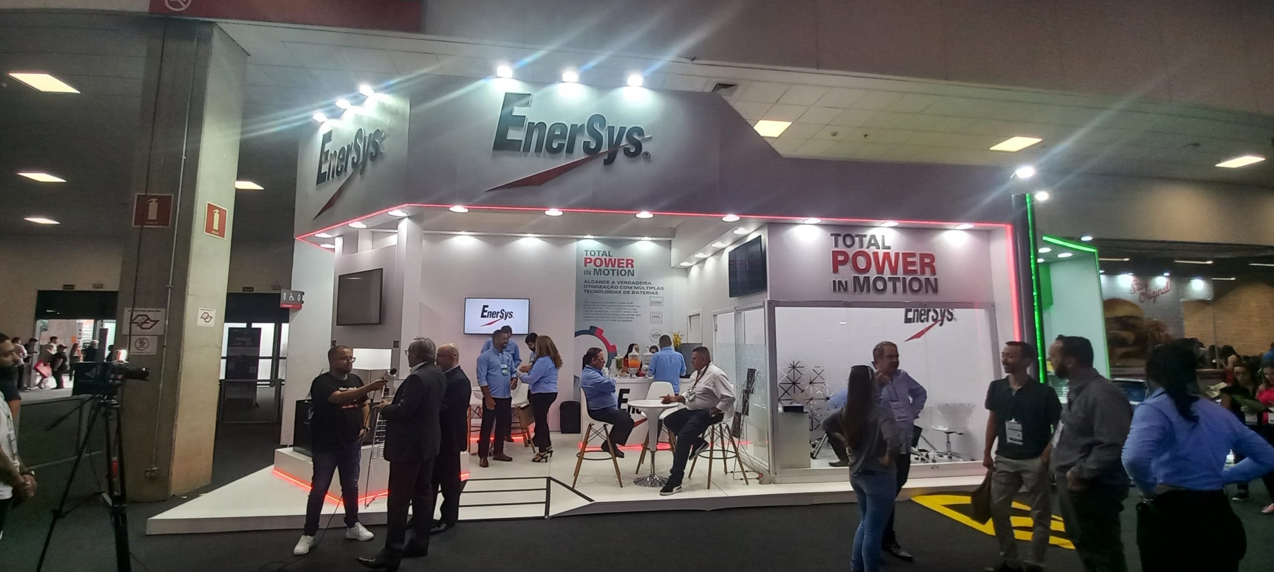 EnerSys anuncia cinco novidades em baterias e carregadores para logística