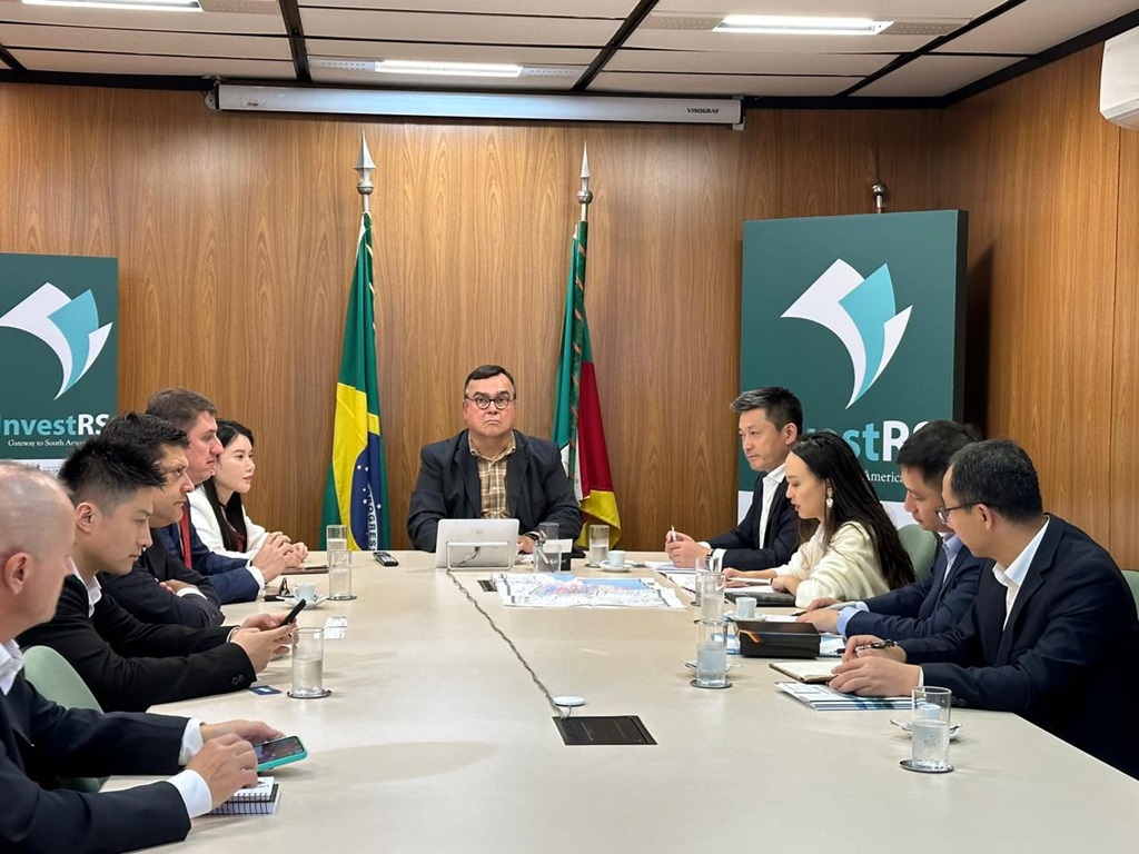 Rota comercial entre a China e o Rio Grande do Sul é debatida em reunião com a presença da Portos RS