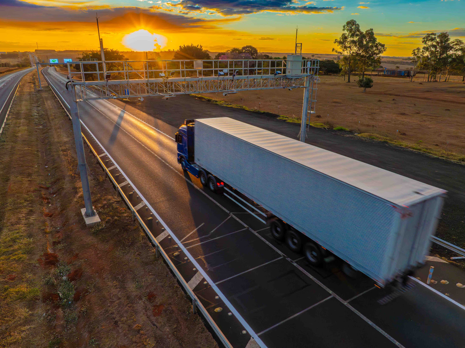 Primeira balança de pesagem em movimento na velocidade da via do País é homologada pelo Inmetro da Ecovias do Cerrado