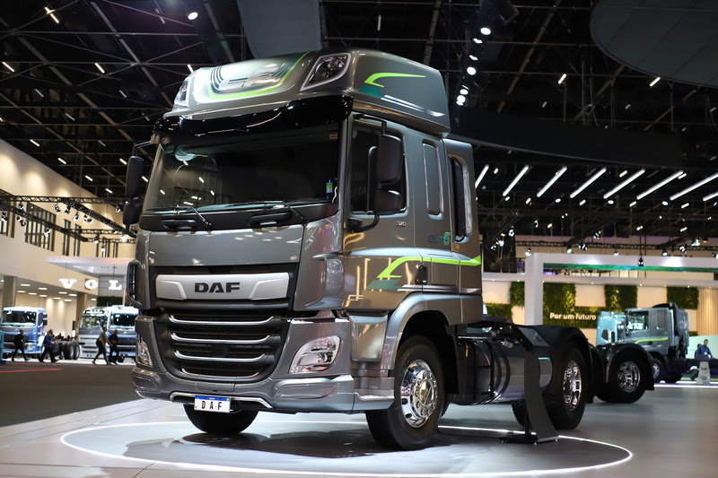 DAF celebra 18 meses de operação do primeiro caminhão Euro 6 do Brasil