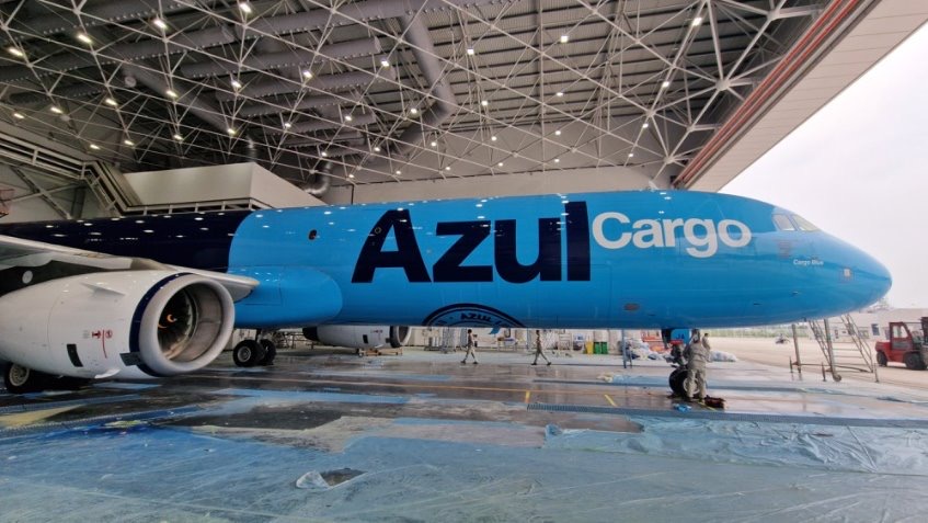 Azul Cargo Express amplia frota com a entrada de dois Airbus A321 cargueiros